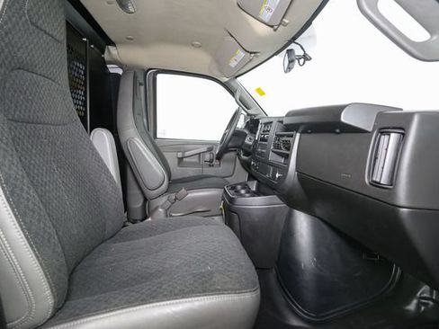 Used 2024 Chevrolet Express 2500 w/ Driver Convenience Package RWD image 15