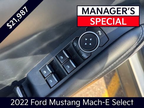 Used 2022 Ford Mustang Mach-E Select image 10