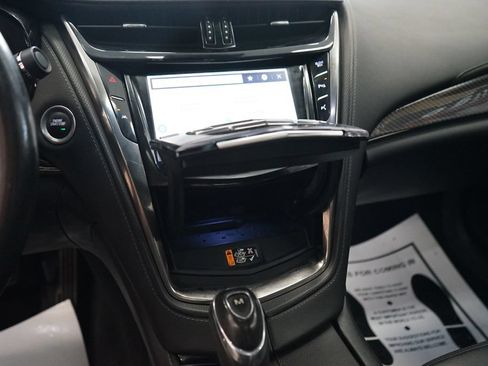 Used 2018 Cadillac CTS Vsport Premium Luxury RWD image 8