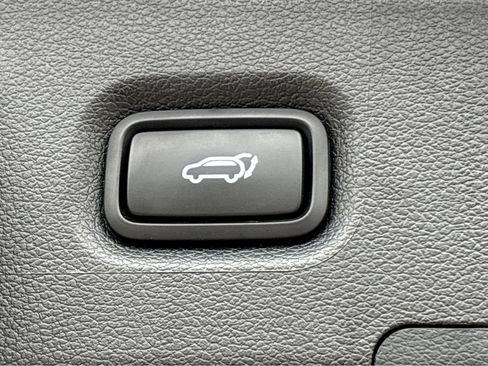 Used 2023 Hyundai Santa Fe SEL image 20