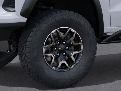 New 2025 Chevrolet Colorado ZR2 image 9