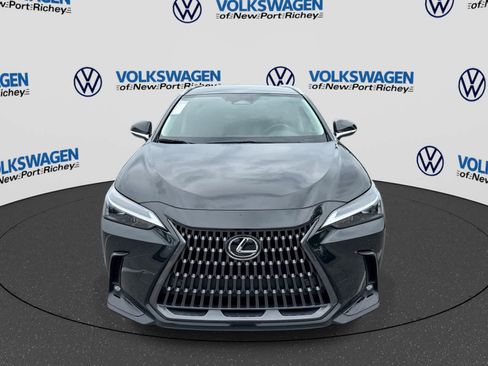 Used 2025 Lexus NX 250 FWD w/ Accessory Package (Z1) image 17