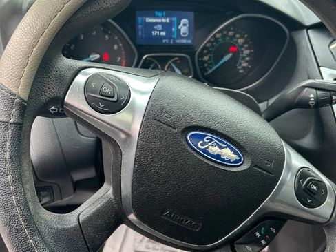 Used 2012 Ford Focus SE FWD image 16