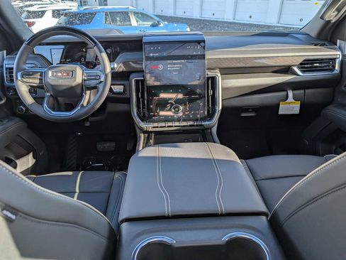 New 2026 GMC Yukon XL Elevation w/ Elevation Premium Package image 9