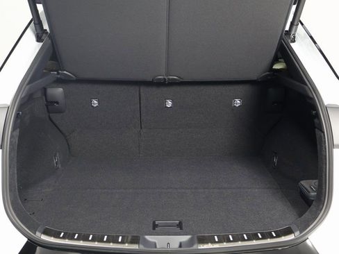 New 2026 Lexus RZ 350e image 8