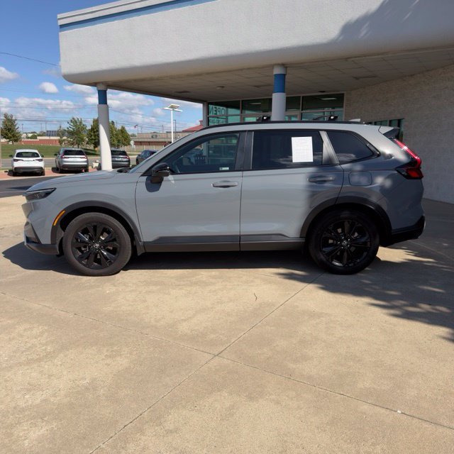 Certified 2026 Honda CR-V Sport Touring image 2