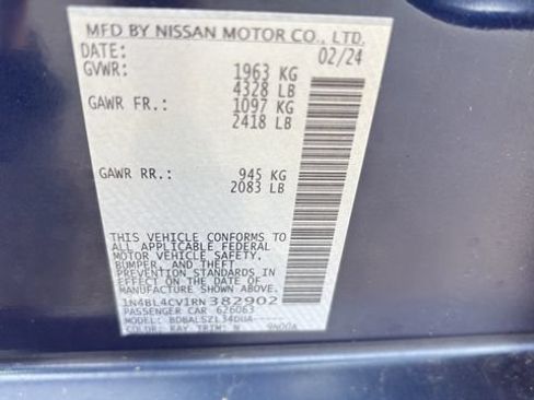 Used 2024 Nissan Altima 2.5 SR FWD image 15