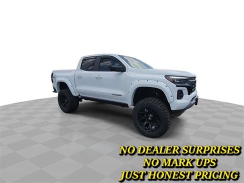 New 2025 Chevrolet Colorado Z71 w/ Z71 Convenience Package 2 image 2