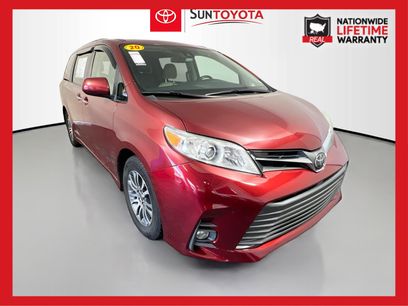 Used 2020 Toyota Sienna XLE
