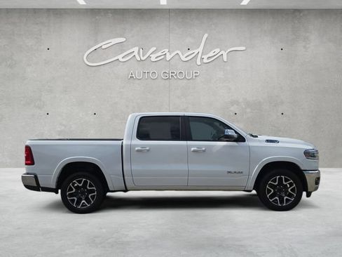 Used 2025 RAM 1500 Laramie image 17