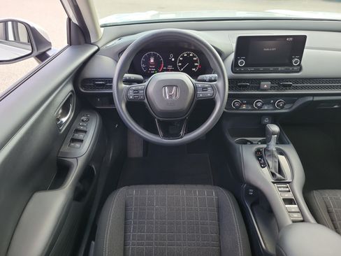 Used 2024 Honda HR-V LX image 16