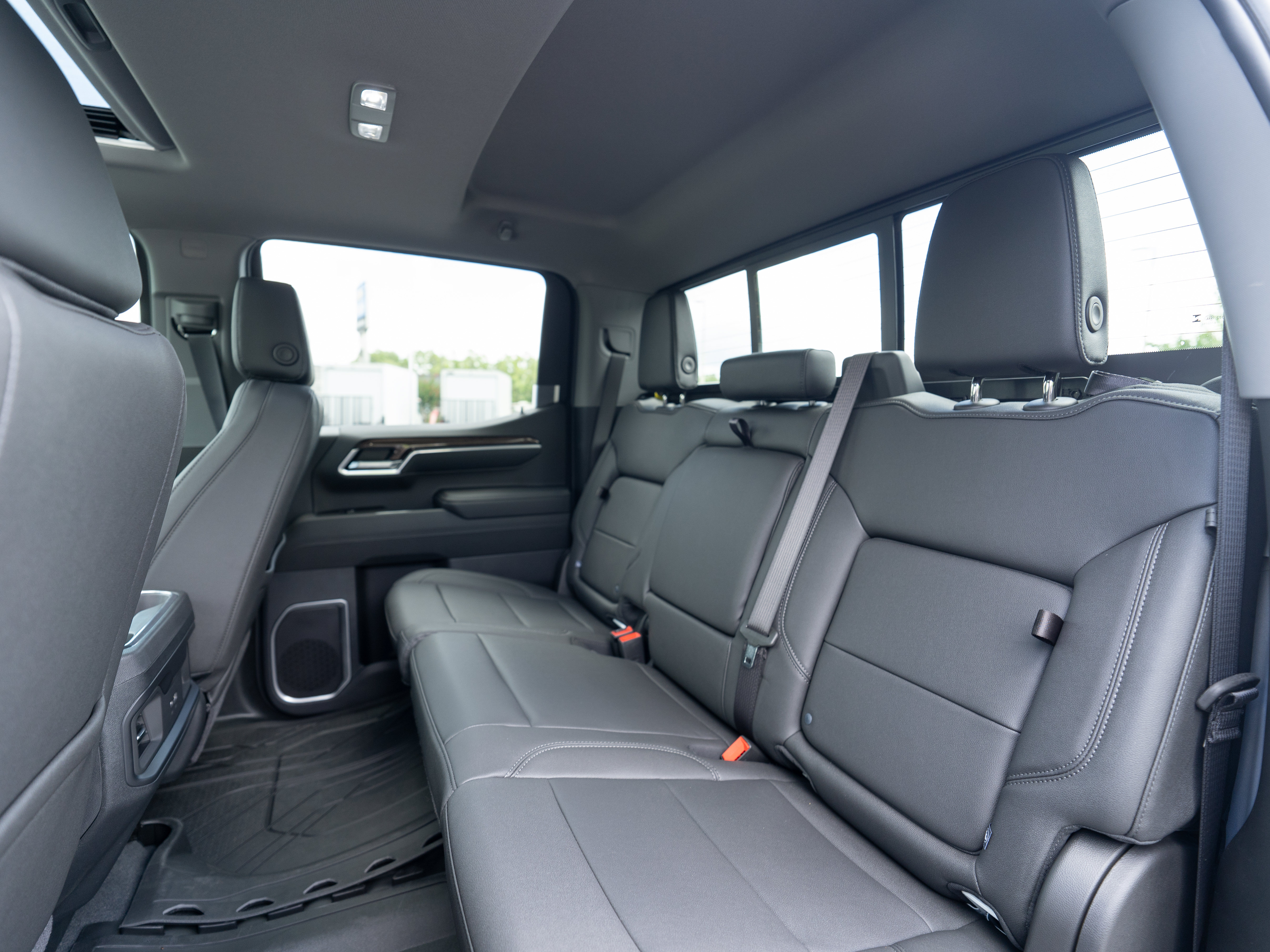 New 2026 Chevrolet Silverado 1500 RST AWD/4WD image 10