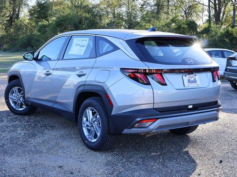 New 2026 Hyundai Tucson SE image 2