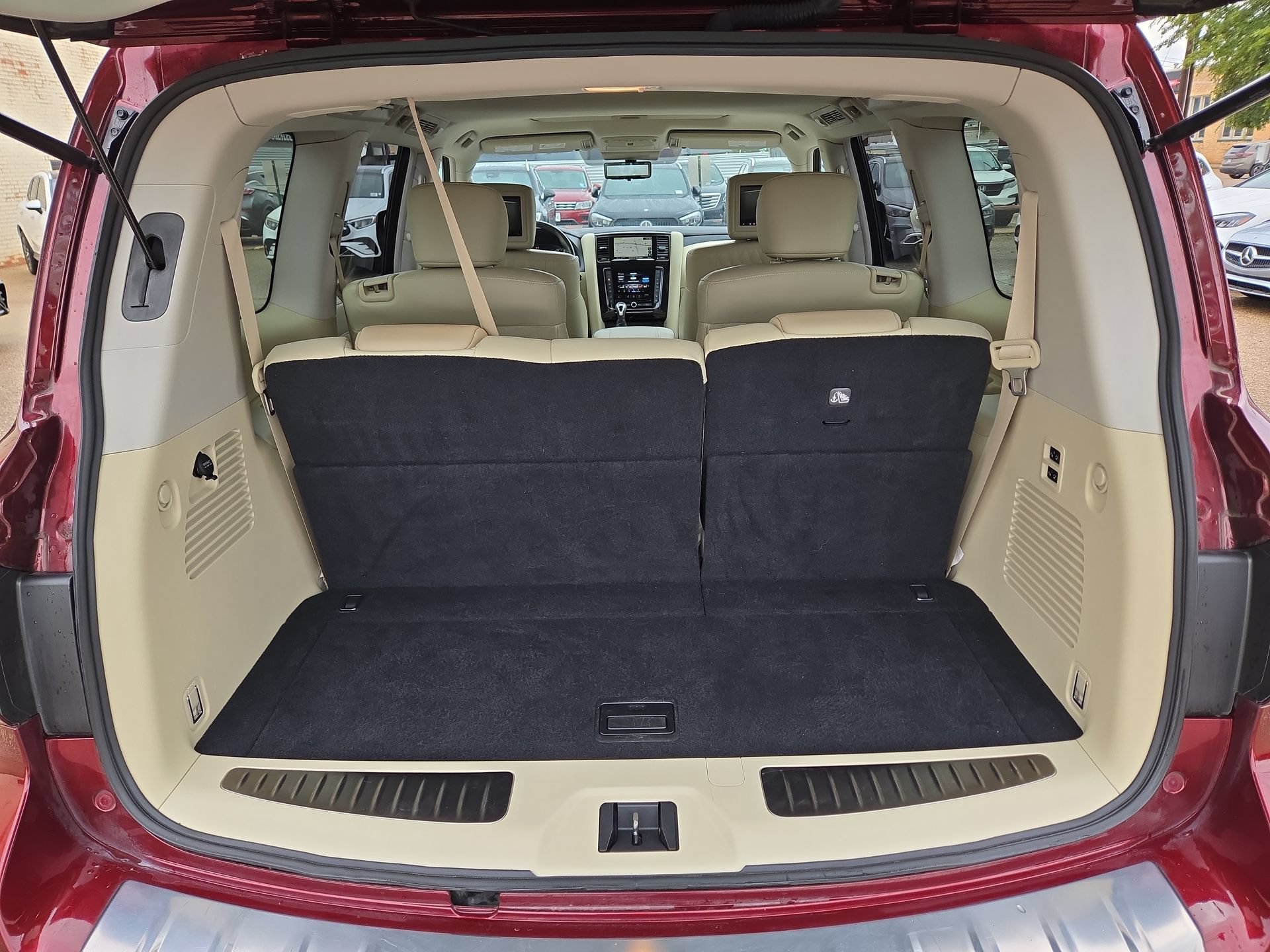 Used 2020 INFINITI QX80 Luxe w/ Proactive Package AWD/4WD image 12