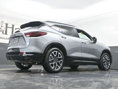 Used 2025 Chevrolet Blazer RS image 32