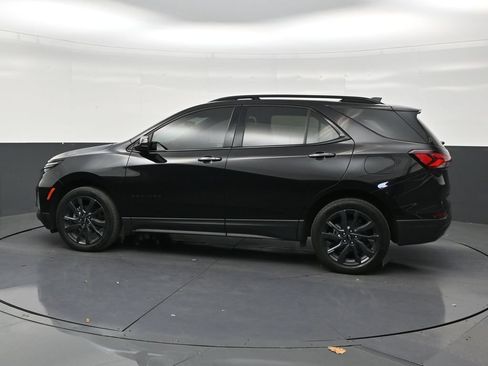 Used 2023 Chevrolet Equinox RS w/ RS Leather Package FWD image 2