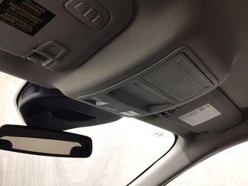 Used 2024 Ford Escape Platinum image 12