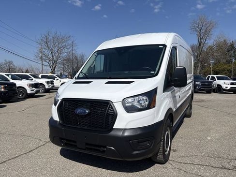 Certified 2023 Ford Transit 250 Medium Roof image 10