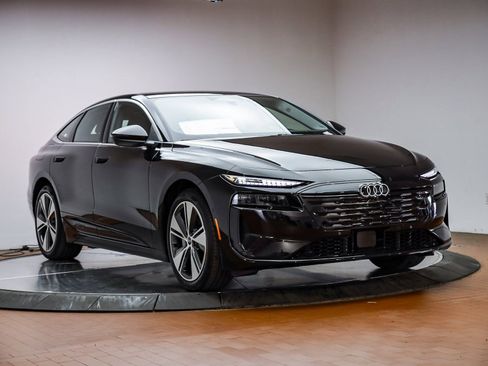 New 2025 Audi A6 e-tron Premium Plus image 4