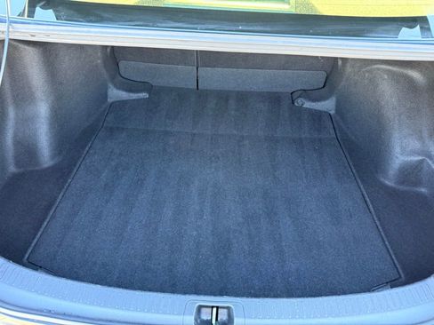 Used 2023 Toyota Corolla LE image 17