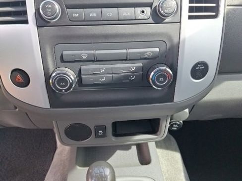 Used 2014 Nissan Frontier S w/ S Preferred Package image 11