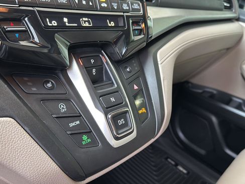 Used 2020 Honda Odyssey EX-L image 22