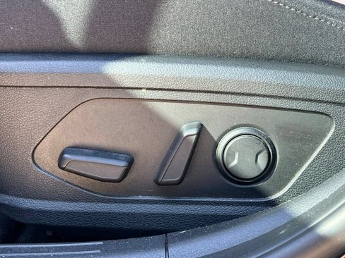 Used 2025 Hyundai Sonata SEL FWD image 25