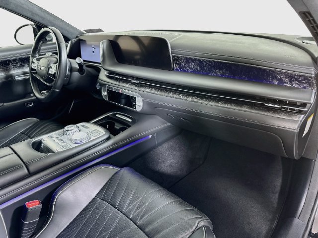 Used 2023 Genesis G90 3.5T AWD/4WD image 37