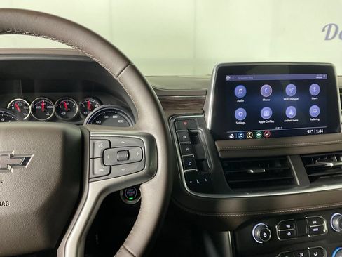 Used 2021 Chevrolet Tahoe Z71 AWD/4WD image 26