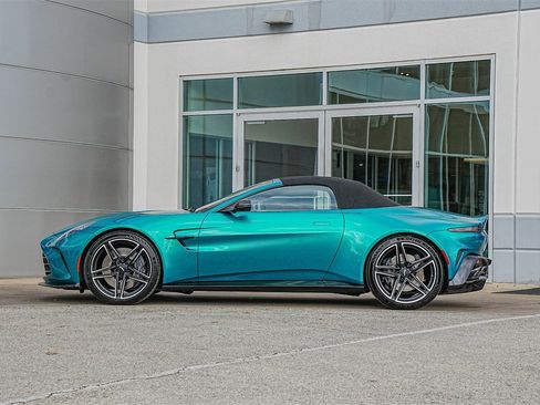New 2026 Aston Martin V8 Vantage Roadster image 11