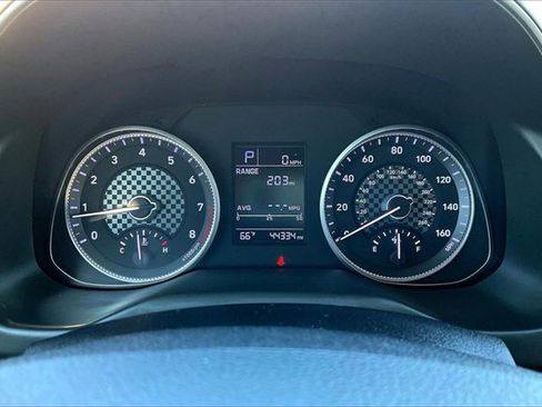Used 2019 Hyundai Elantra SE image 22