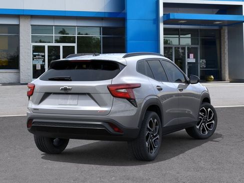 New 2026 Chevrolet Trax RS w/ Driver Confidence Package FWD image 4