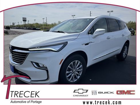 Used 2024 Buick Enclave Premium image 1