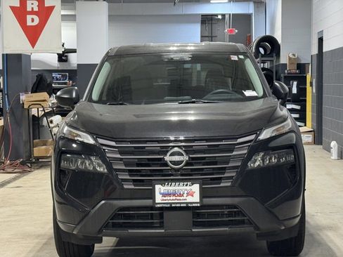 New 2026 Nissan Rogue S image 25