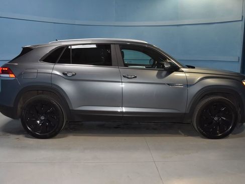 Used 2024 Volkswagen Atlas Cross Sport SE image 20