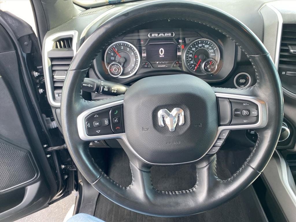 Used 2022 RAM 1500 Big Horn AWD/4WD image 10