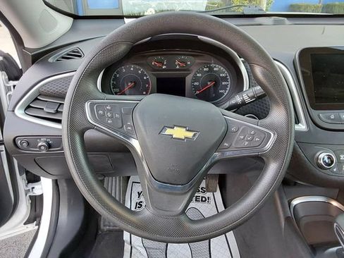 Used 2024 Chevrolet Malibu LT FWD image 13