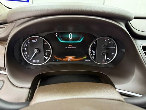 Used 2017 Buick LaCrosse image 14