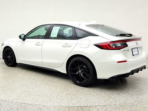 Used 2025 Honda Civic Sport image 7