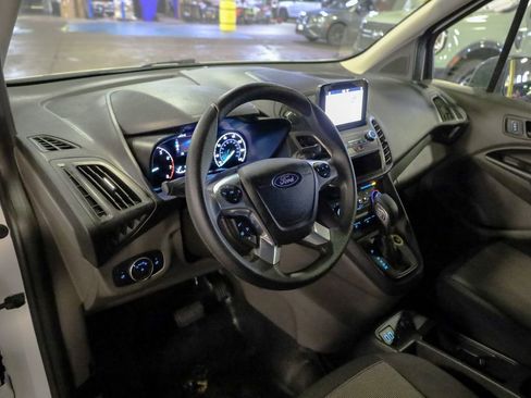Used 2020 Ford Transit Connect XL image 9