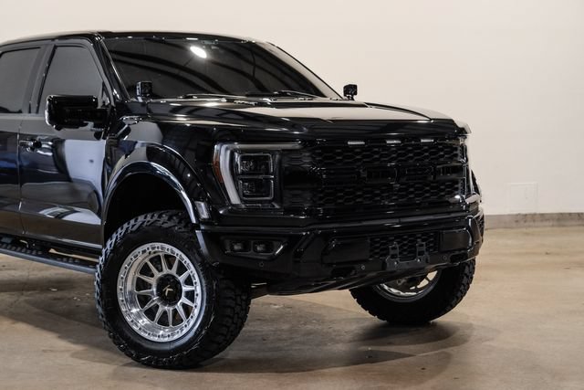 Used 2022 Ford F150 Raptor w/ Equipment Group 801A High AWD/4WD image 11