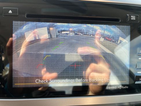 Used 2015 Subaru Legacy 2.5i Limited image 22