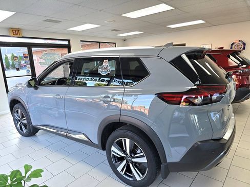 Used 2023 Nissan Rogue SL w/ SL Premium Package AWD/4WD image 10
