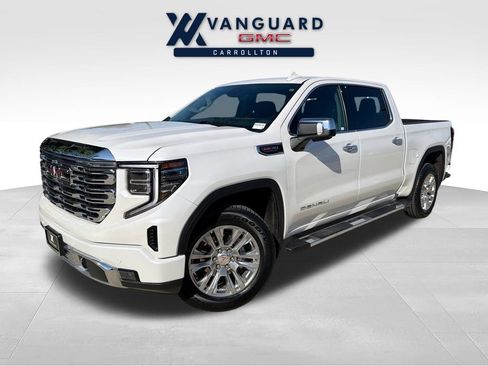 Used 2023 GMC Sierra 1500 Denali w/ Technology Package AWD/4WD image 1