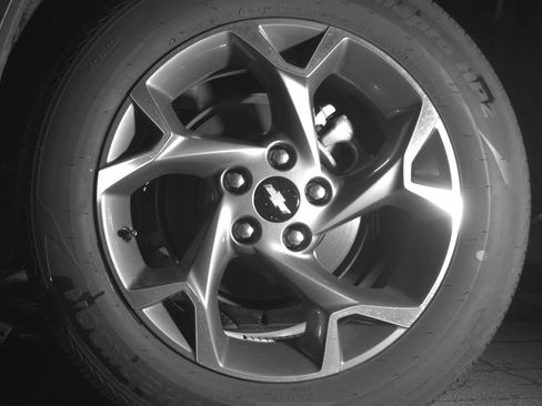 Used 2025 Chevrolet Trax LT FWD image 13