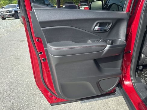 Used 2025 Honda Ridgeline Black Edition image 30