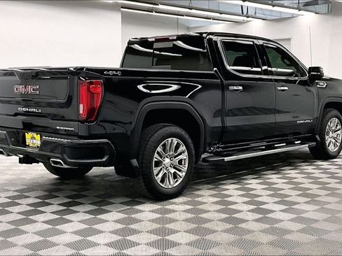 Used 2022 GMC Sierra 1500 Denali w/ Driver Alert Package II image 14