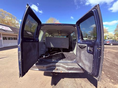 Used 2007 Ford E-350 and Econoline 350 XL RWD image 21