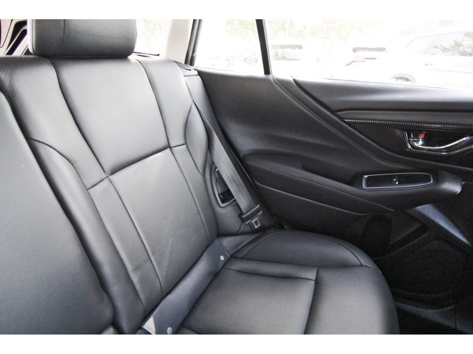 Used 2023 Subaru Outback Touring XT AWD/4WD image 12