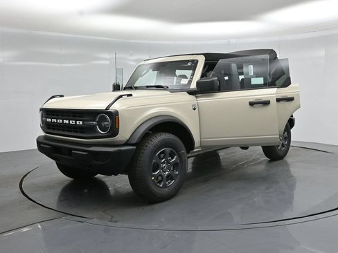 New 2026 Ford Bronco Big Bend AWD/4WD image 28